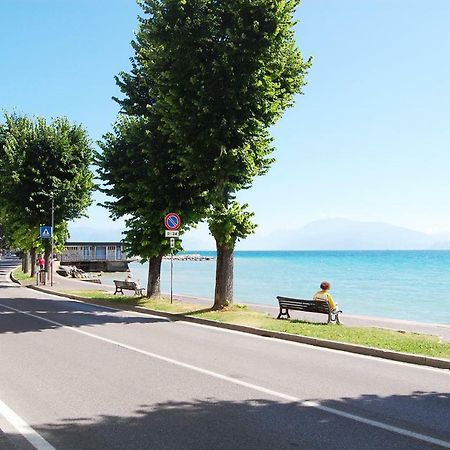Maison Audrey Desenzano del Garda Buitenkant foto