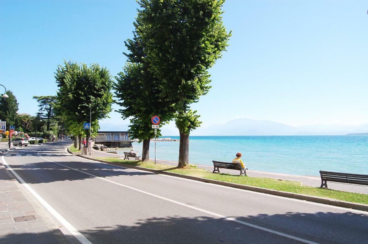 Maison Audrey Desenzano del Garda Buitenkant foto