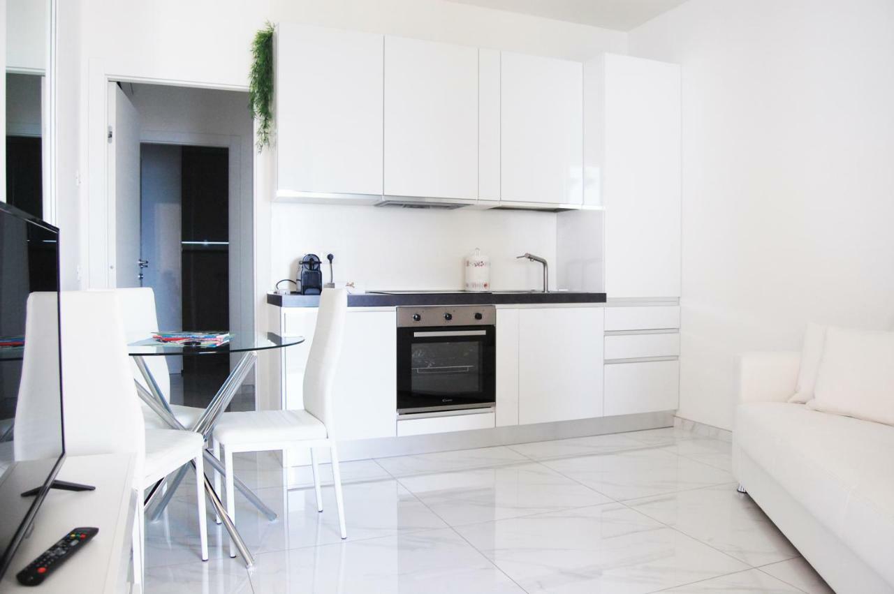 Maison Audrey Desenzano del Garda Buitenkant foto
